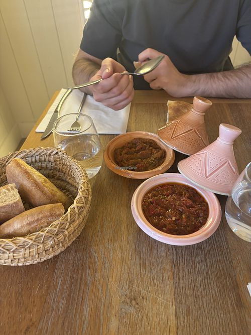 Zaalouk et chakchouka  at Médina in Angers