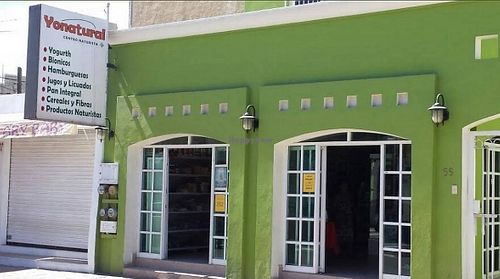 Street view  at Yonatural Centro Naturista in Manzanillo