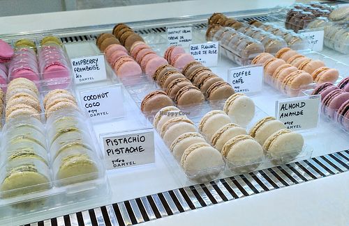 Macarons (all vegan!) at Damyel - Rue des Rosiers in Paris