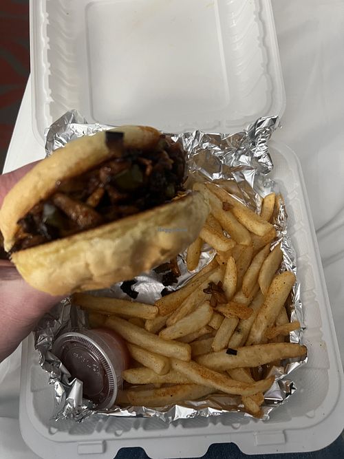 Pulled “pork"  at Flame on Vegan in Springfield