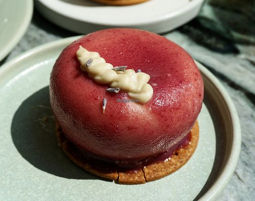 Cherry at Giardino Paris｜Pâtisserie & Café in Paris