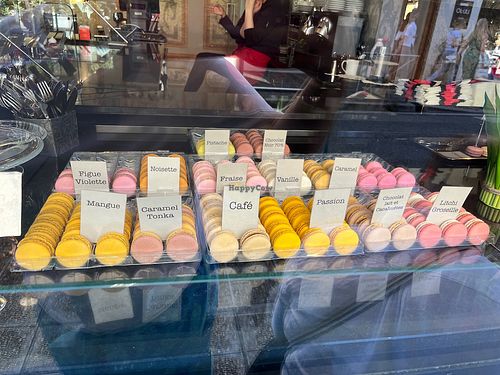 Peanut butter chocolate is the best!  at Canet in Nice