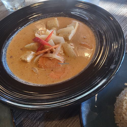 Massaman Curry with brown rice at Sip Saam Thai of San Antonio in San Antonio