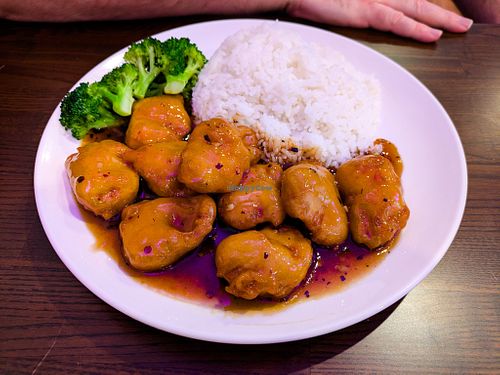 General Tso's Chicken (vegan) at Soko Lovers at Soko Lovers in Philadelphia