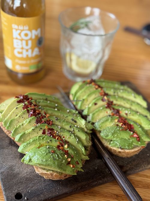 Avocado toast  at Conte de Tulear in Seoul