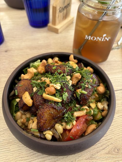 La salade aux senteurs d’Afrique (petite)  at L'agora in Argenton-sur-creuse