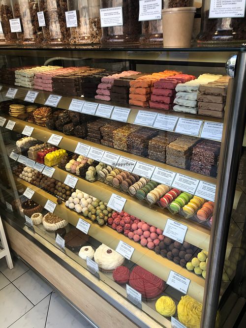 The main display at Oattree in Thessaloniki