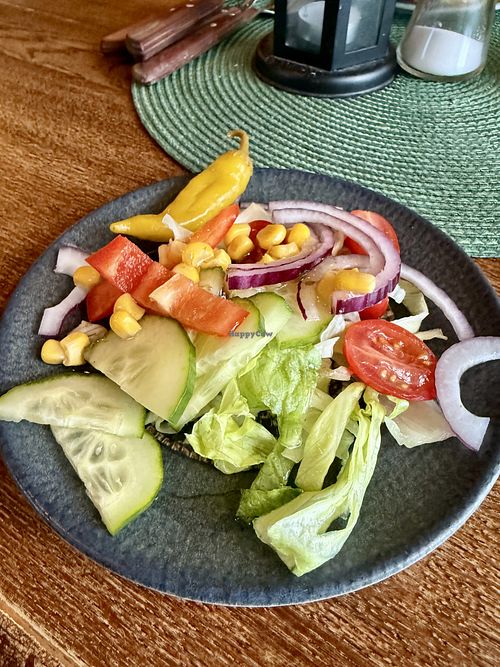 Small plate with a simple but tasteful salad  at Idregrillen in Idre