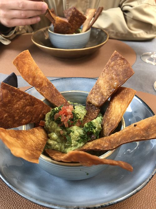 Entrée : guacamole (délicieux)  at La Récidive in Issenheim