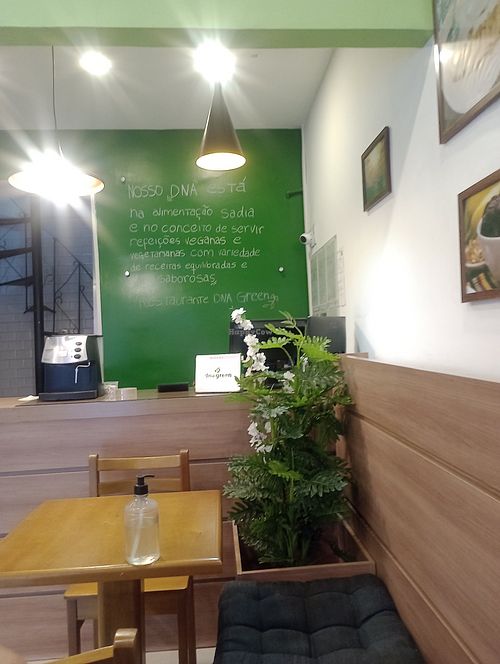 Espaço interno at dna green Restaurante in Rio De Janeiro