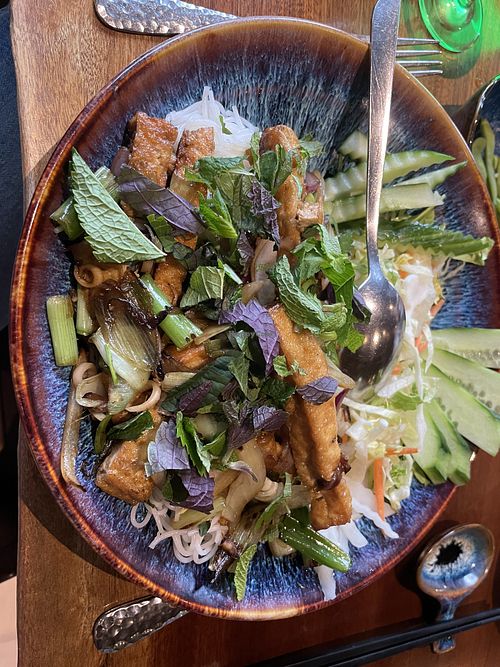 Salad and ricenoodles  at Leoli in Gruenwald