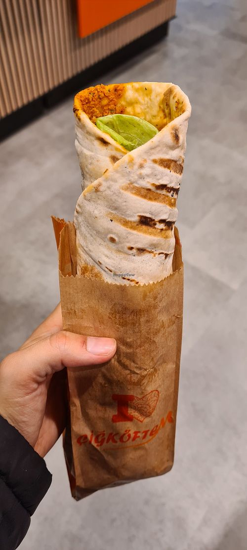 vegan Lamacun! at Cigköftem in Duisburg