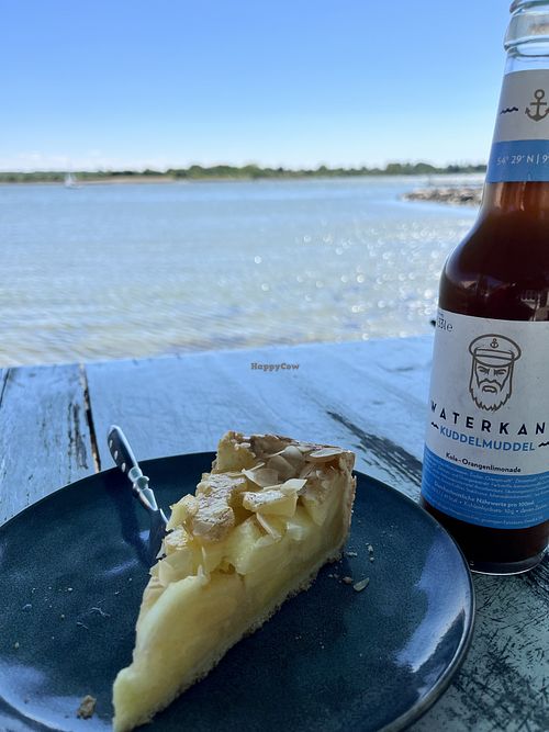 Tolle Aussicht und leckerer Kuchen   at Strandhalle in Arnis