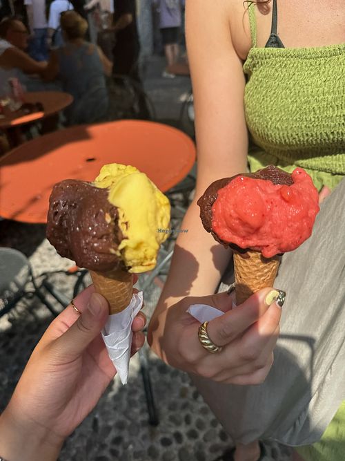   at Gelateria del Borgo  in Bellagio