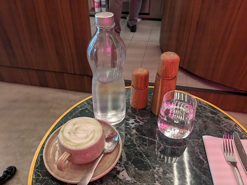 Pandan Latte at John Silver Original Bistroffee in Marseille