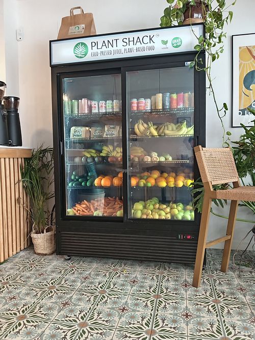 GRAB-N-GO at PLANT SHACK    in Mallorca