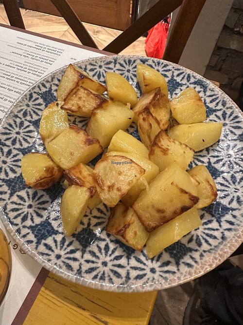 Roasted potatoes   at Osteria del Grillo al Pantheon in Rome