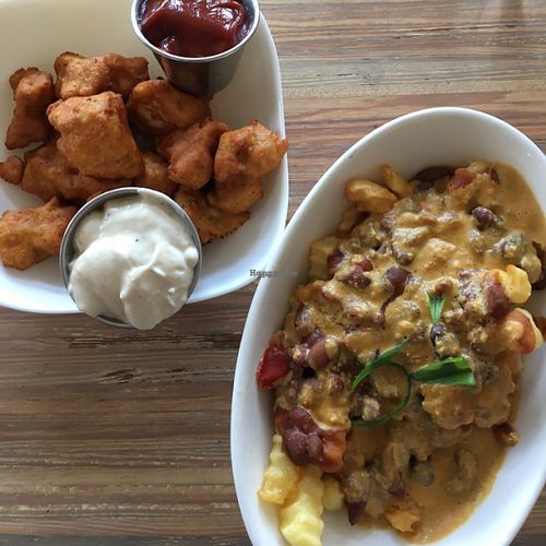 tofu nuggets with amazing BBQ sauce and chilli cheese fries at Seed - Faubourg Lafayette in New Orleans