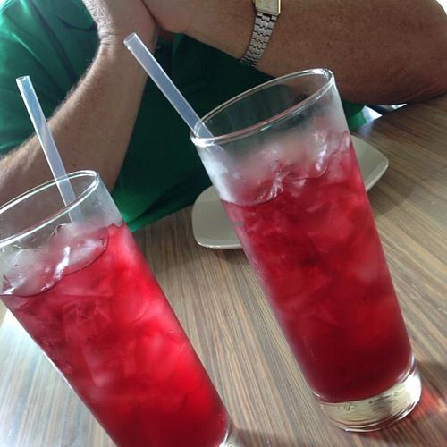 scarlet tea at Seed - Faubourg Lafayette in New Orleans