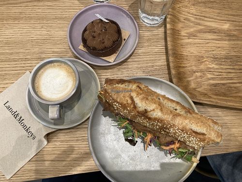   at Land & Monkeys - Père Lachaise   in Paris