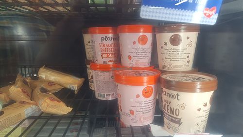 Ice cream at KRITIKOS Super Market  in Kalivia Thorikou