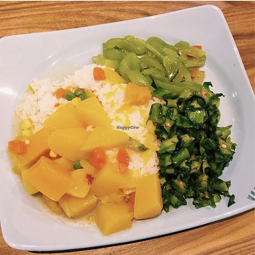 Rice with 3 veg at Eight Immortals Vegetarian 八仙素食园 - Admiralty Place in North Singapore