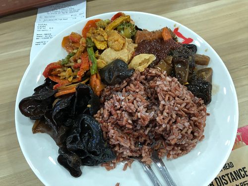 3 dish + brown rice $5 at Eight Immortals Vegetarian 八仙素食园 - Toa Payoh in Central Singapore