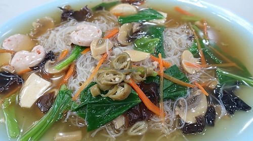 vermicelli (Bee Hoon) with gravy at Eight Immortals Vegetarian 八仙素食园 - Boon Lay Place in West Singapore