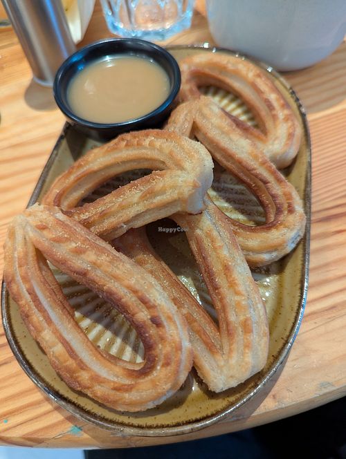 Churros with vegan dulce de leche at Desayuno in Ghent