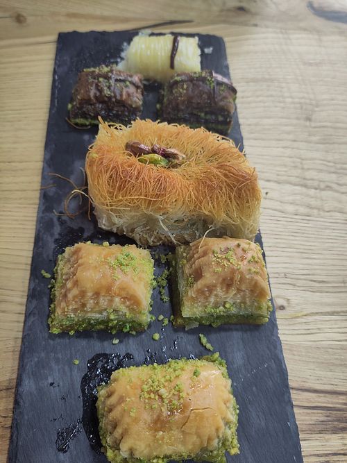 Baklava - alles vegan! 😋 at Oses Cig Köfte - Detmold in Detmold