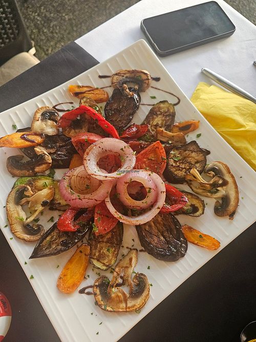 Gegrilltes Gemüse at Ristorante Bellini in Vlore