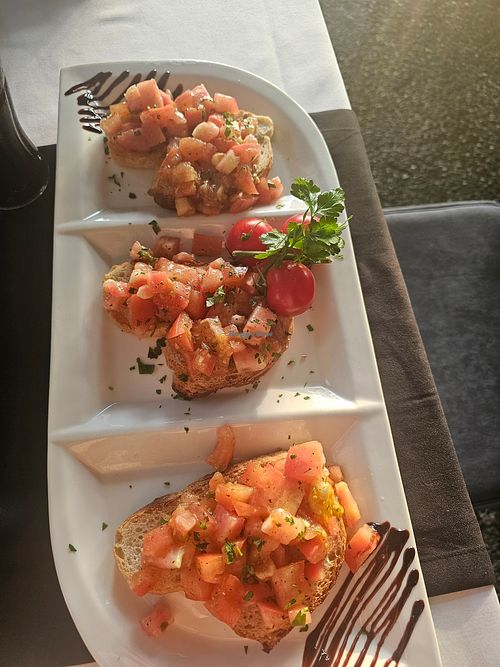  at Ristorante Bellini in Vlore