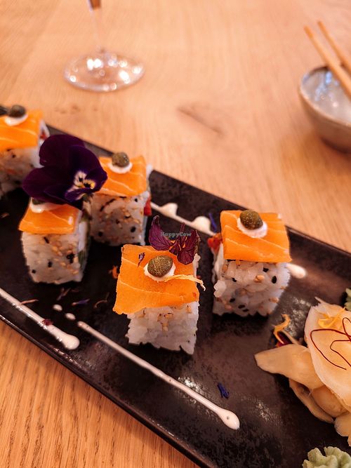  at Bloom Sushi in Lyon