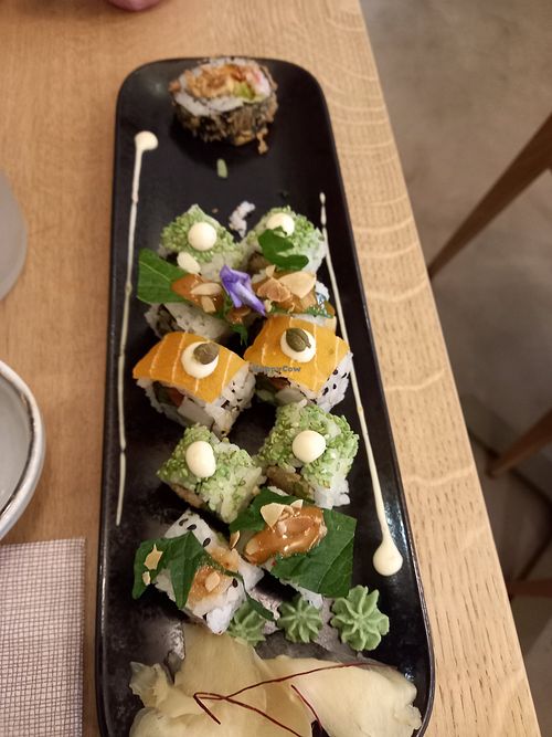  at Bloom Sushi in Lyon