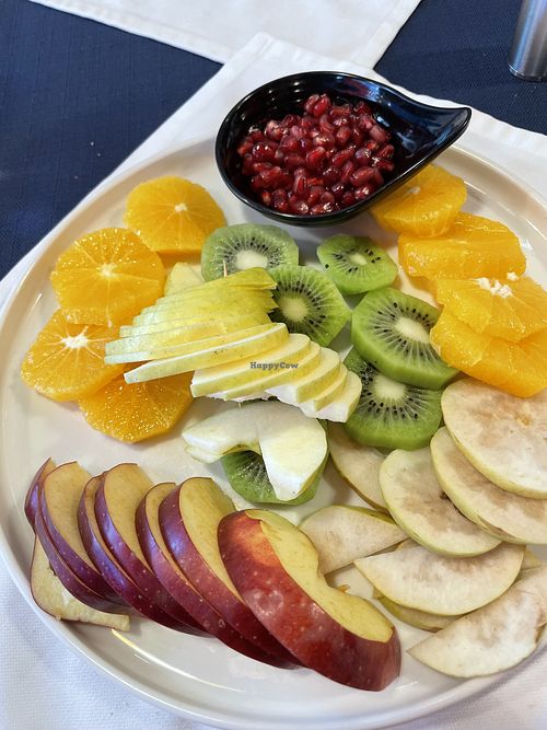 Fruit plate  at Modena Steak Kebap Fish House in Istanbul