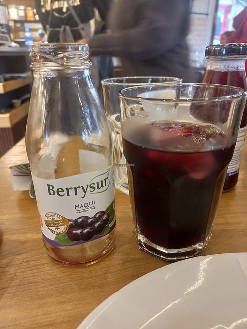 jugo sin azucar at Panadería y Cafetería Almapan in Puerto Varas