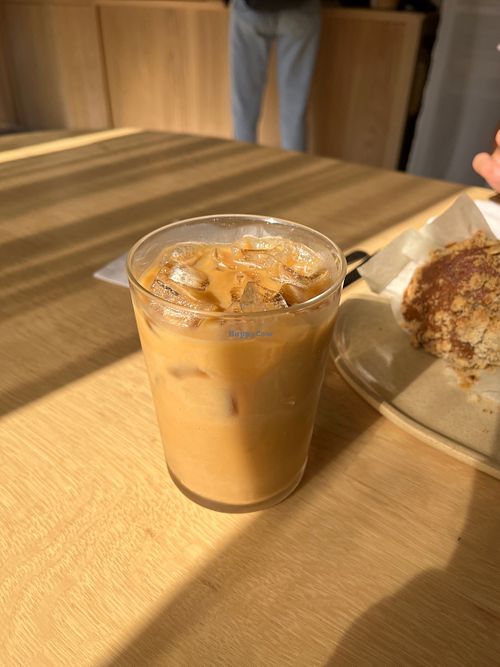 Palo y hoja iced with oat  at Loba Pastry + Coffee in Chicago