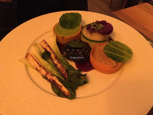 Sausage "gnocchi" with different vegetable purée at Em Carne Viva in Porto