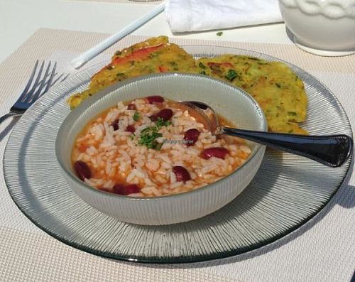 Daily menu: Vegan 'pancakes' with bean rice at Em Carne Viva in Porto