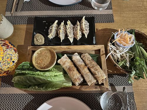 גיוזה וספרינג רול מטוגן 🌱  at Mekong Fusion Restaurant & Lounge in Koh Samui