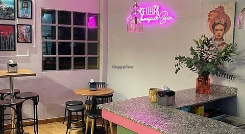  at La Buena Vibra in Zamora