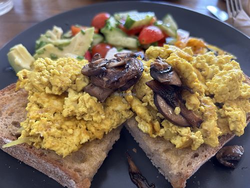 EZ VG Breakfast   at EZ and Moss in North London