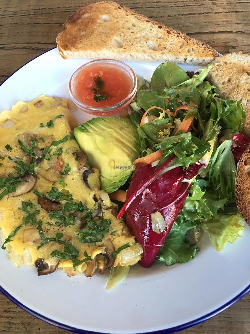 Vegan mushroom omelette at EZ and Moss in North London