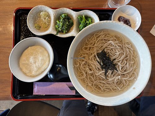 Soba served hot  at Kanzantei restaurant in Hiraizumi