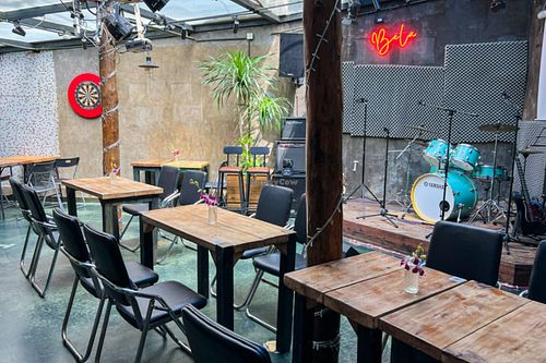  at BeLa FIESTA - 薄荷岛菲律宾音乐餐厅 in Shanghai