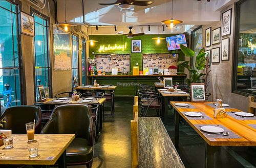  at BeLa FIESTA - 薄荷岛菲律宾音乐餐厅 in Shanghai