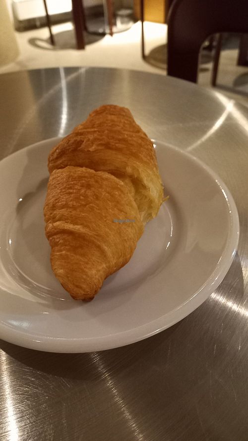 vegan croissant 2,90€ at Jules HBF in Baden-württemberg