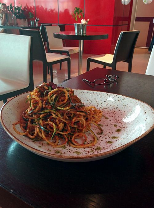 Raw vegan zucchini noodles at Super Natural Kitchen in Dubai