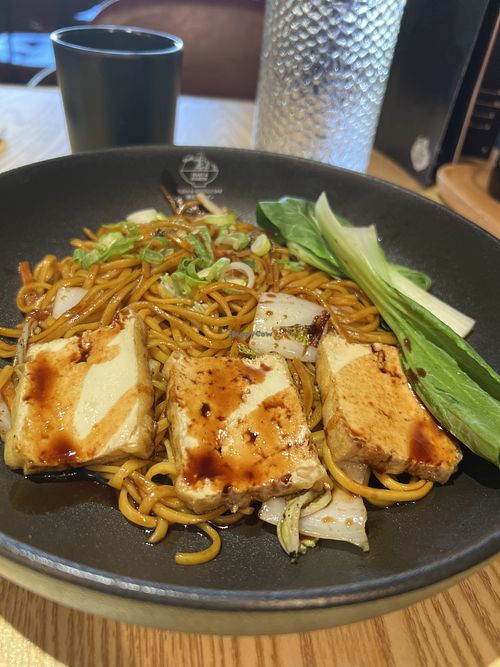 Yasai tofu yakisoba   at Maki & Ramen in Newcastle Upon Tyne