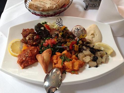'Vegetarian Journey through Syria', starters, vegan version at Al Dar Syrian Restaurant in Hannover